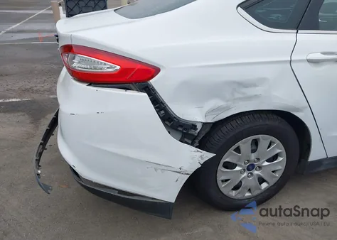 2013 Ford Fusion S z USA, uszkodzony, nr VIN 3FA6P0G75DR224191